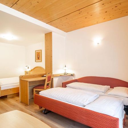 Hotel Salvan Кампитело ди Фаса Екстериор снимка