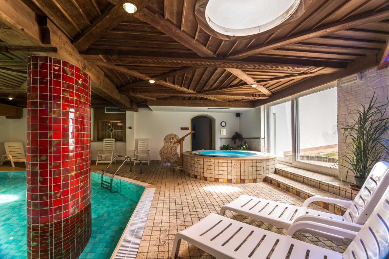 Hotel Salvan Кампитело ди Фаса Екстериор снимка