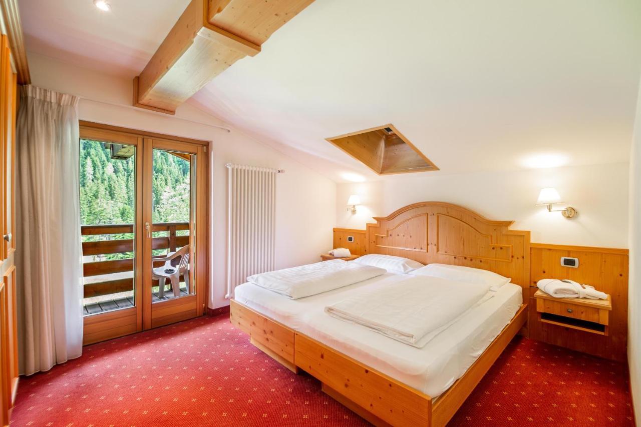 Hotel Salvan Кампитело ди Фаса Екстериор снимка