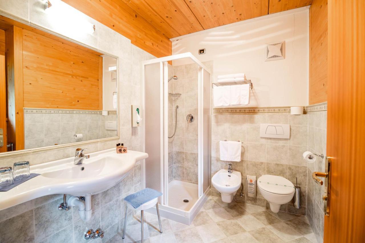 Hotel Salvan Кампитело ди Фаса Екстериор снимка
