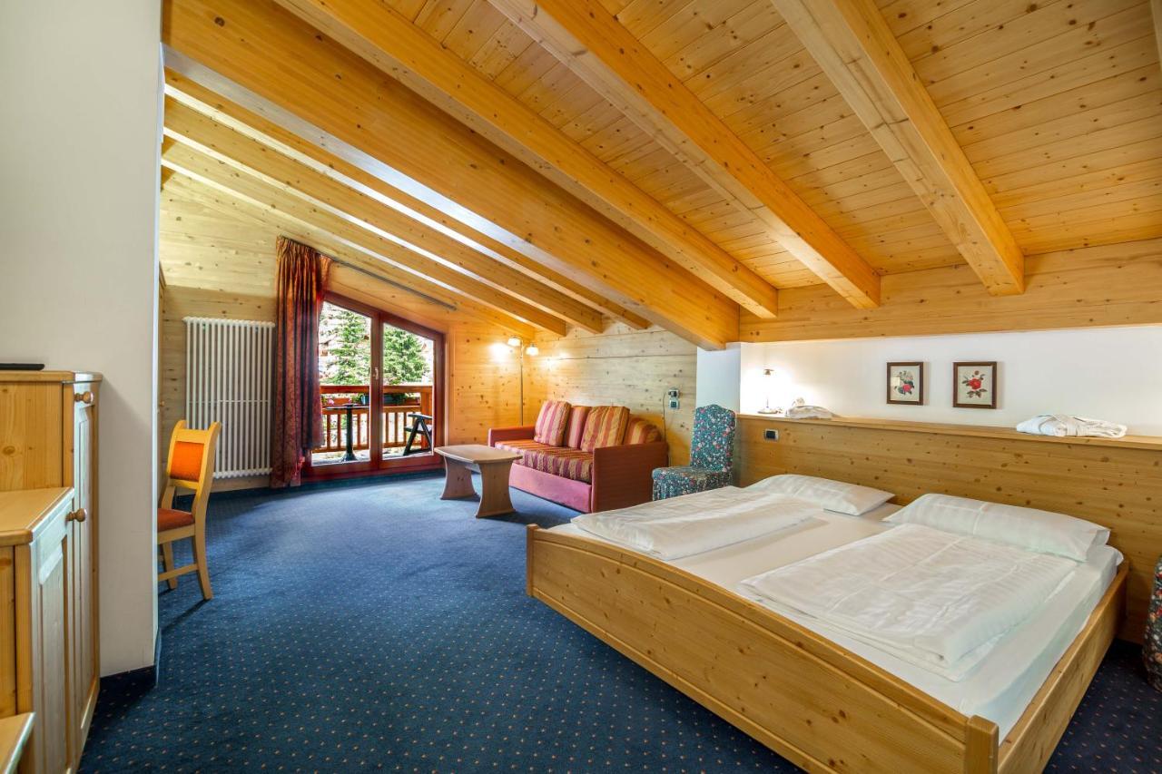 Hotel Salvan Кампитело ди Фаса Екстериор снимка